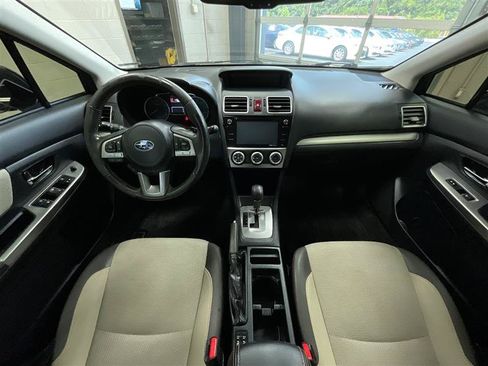 Used 2016 Subaru Crosstrek 2.0i Premium AWD/4WD image 25
