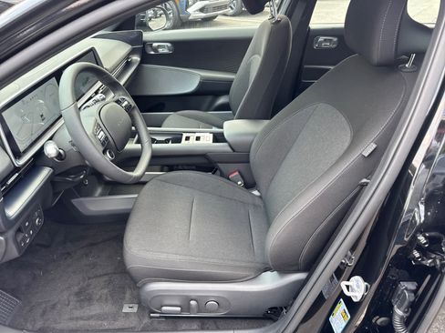 New 2025 Hyundai Ioniq 6 SE image 9