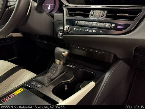 Used 2024 Lexus ES 300h F Sport w/ Accessory Package (Z1) FWD image 32