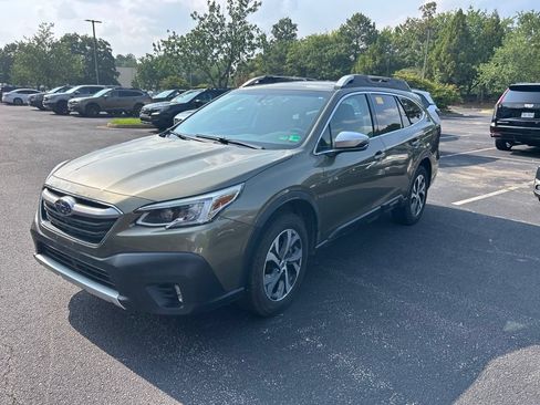Used 2020 Subaru Outback Touring XT AWD/4WD image 10
