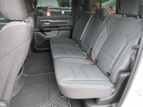 Certified 2022 RAM 1500 Big Horn AWD/4WD image 39