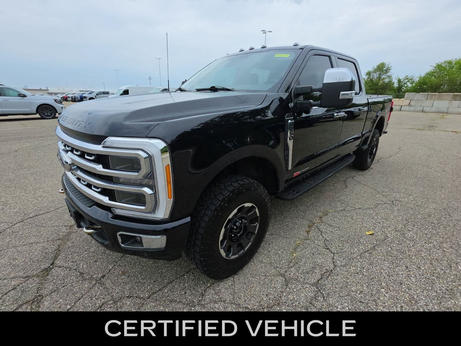 Certified 2023 Ford F250 Platinum w/ Tremor Off-Road Package AWD/4WD image 1
