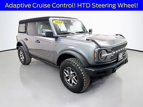 Used 2024 Ford Bronco Badlands image 1