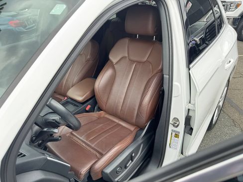 Used 2018 Audi Q5 2.0T Premium Plus w/ Premium Plus Package AWD/4WD image 31