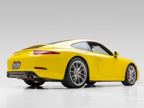 Used 2012 Porsche 911 Carrera S RWD image 24