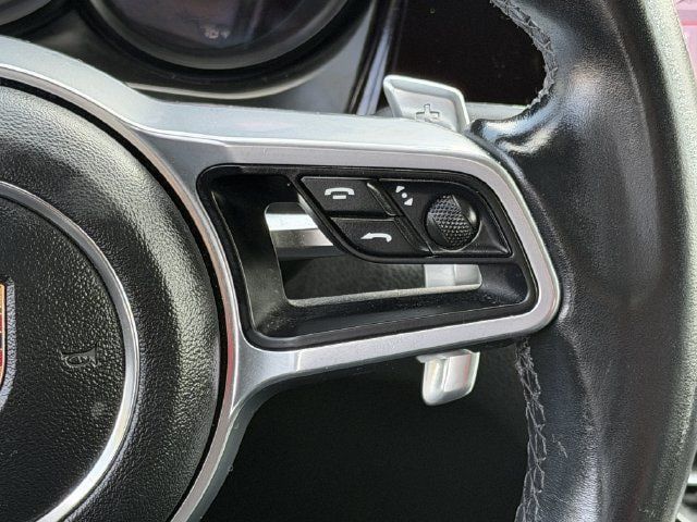 Used 2020 Porsche Macan AWD/4WD image 13