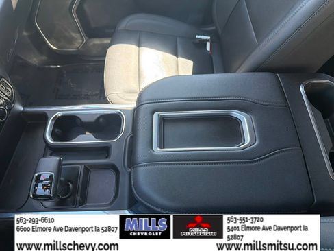 Used 2022 Chevrolet Silverado 1500 LTZ AWD/4WD image 19