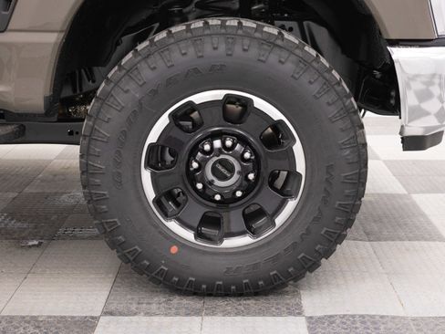 New 2026 Ford F350 Lariat AWD/4WD image 16
