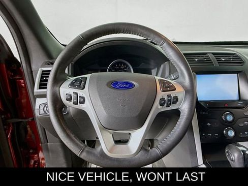 Used 2014 Ford Explorer XLT w/ Equipment Group 202A image 11