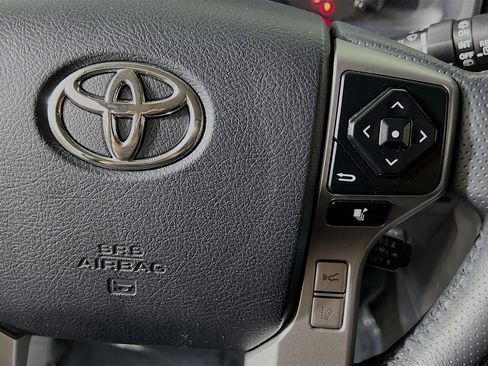 Used 2024 Toyota 4Runner SR5 Premium w/ Moonroof Package RWD image 20