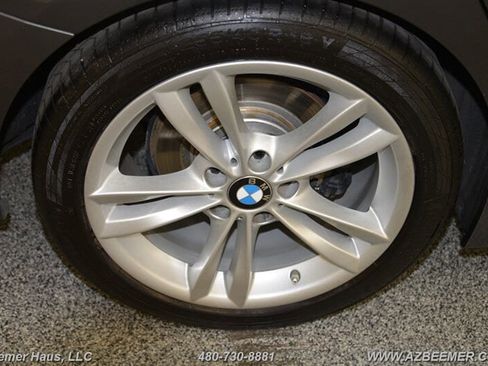 Used 2018 BMW 320i Sedan image 37