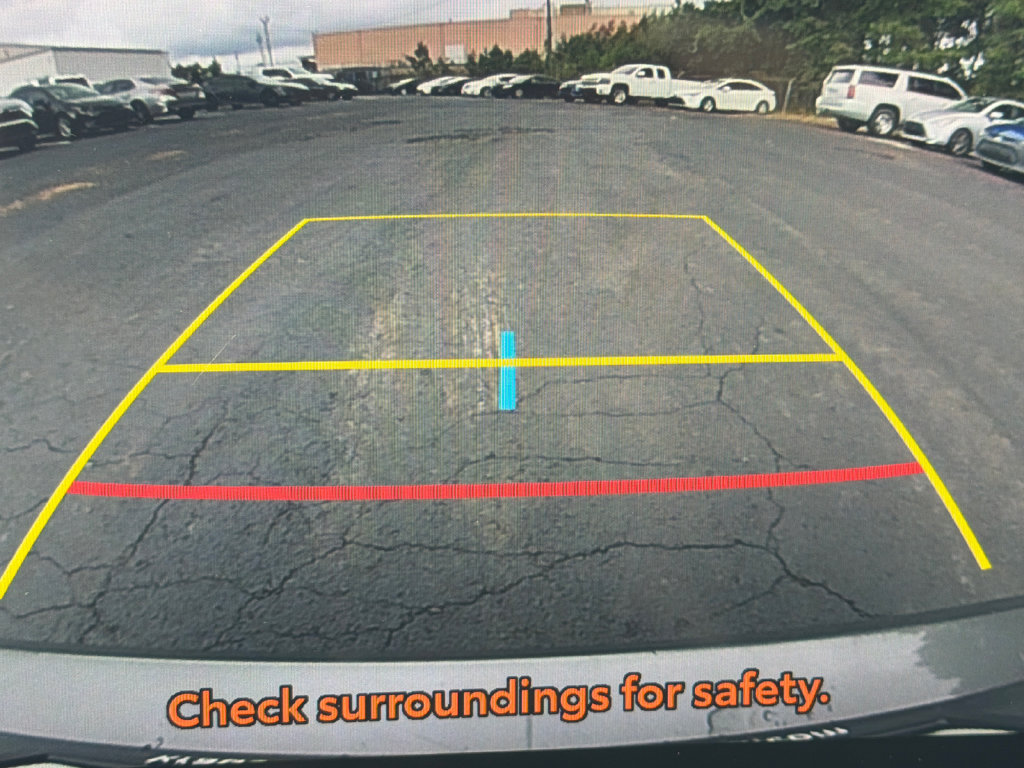 Used 2025 Toyota Camry SE FWD image 33