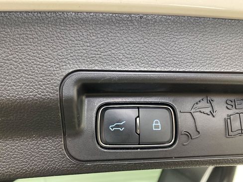Used 2023 Ford Explorer ST w/ Equipment Group 401A AWD/4WD image 31