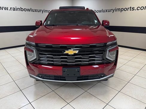 Used 2026 Chevrolet Suburban High Country image 2
