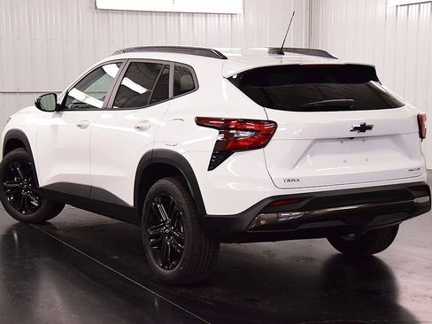 New 2025 Chevrolet Trax ACTIV image 5