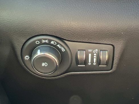 Certified 2023 Jeep Compass Limited AWD/4WD image 27