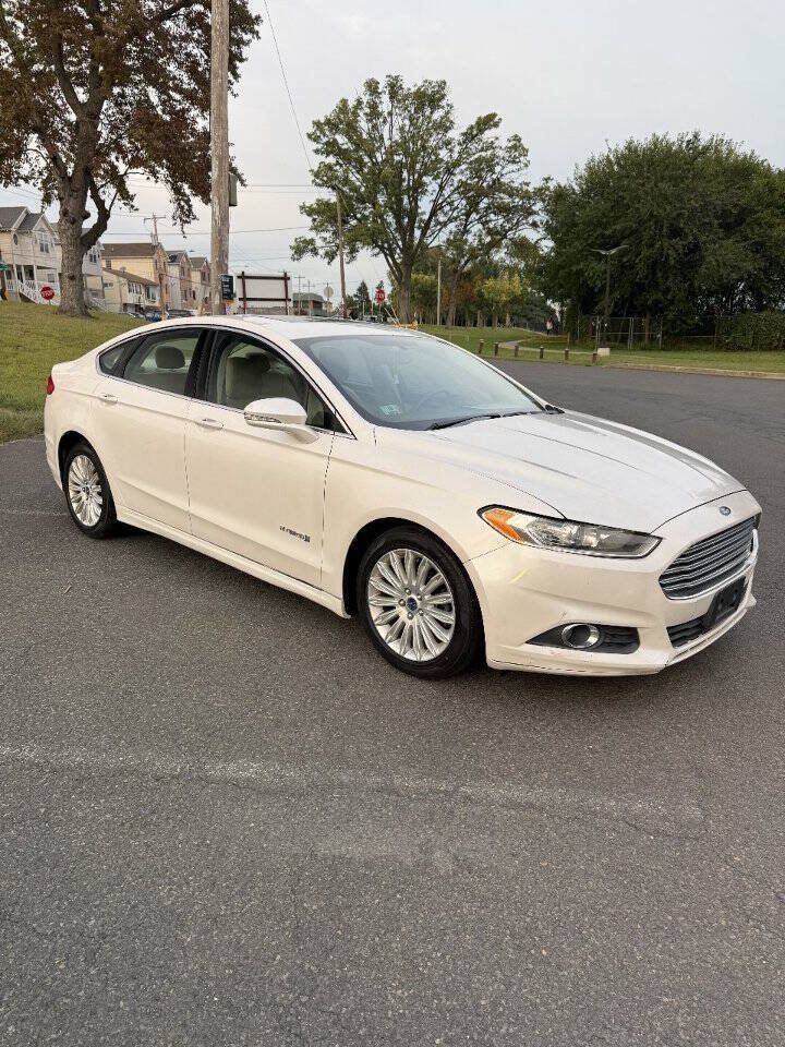 Used 2013 Ford Fusion SE FWD image 11