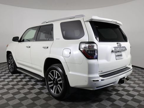 Used 2015 Toyota 4Runner Limited AWD/4WD image 4