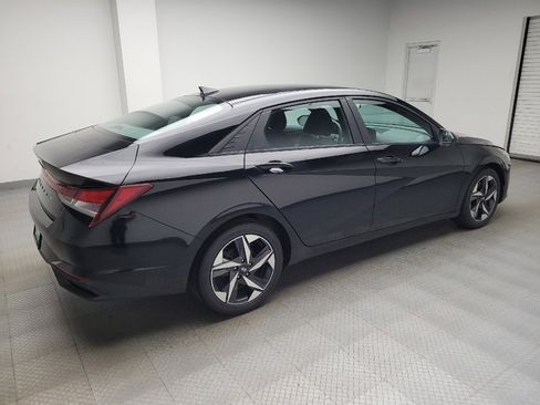 Used 2023 Hyundai Elantra SEL w/ Convenience Package FWD image 10