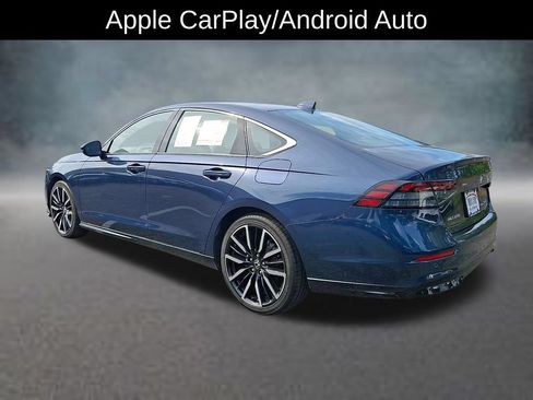 Used 2023 Honda Accord Touring image 7