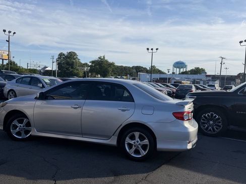 Used 2013 Toyota Corolla S FWD image 10