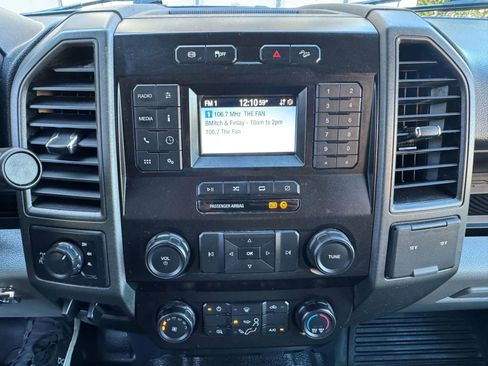 Used 2022 Ford F250 XL w/ Power Equipment Group image 14