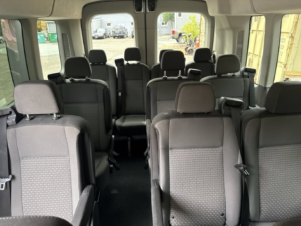 Certified 2024 Ford Transit 350 XLT RWD image 22