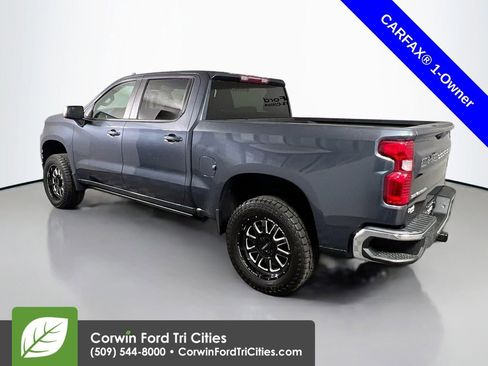 Used 2021 Chevrolet Silverado 1500 LT image 11
