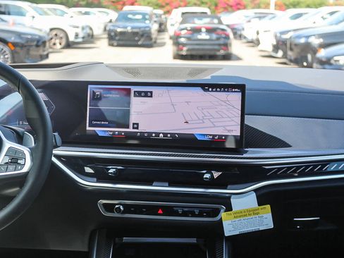 New 2026 BMW X5 M60i image 13