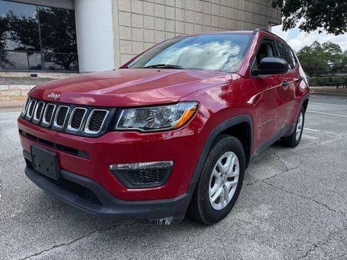 Used 2017 Jeep Compass Sport image 1