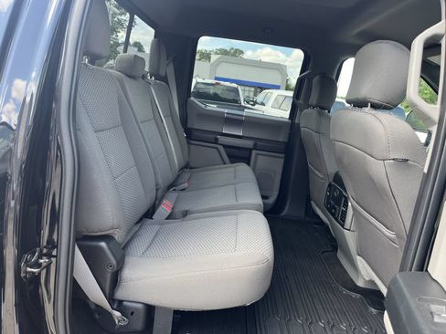 Used 2018 Ford F250 XLT w/ XLT Premium Package AWD/4WD image 30