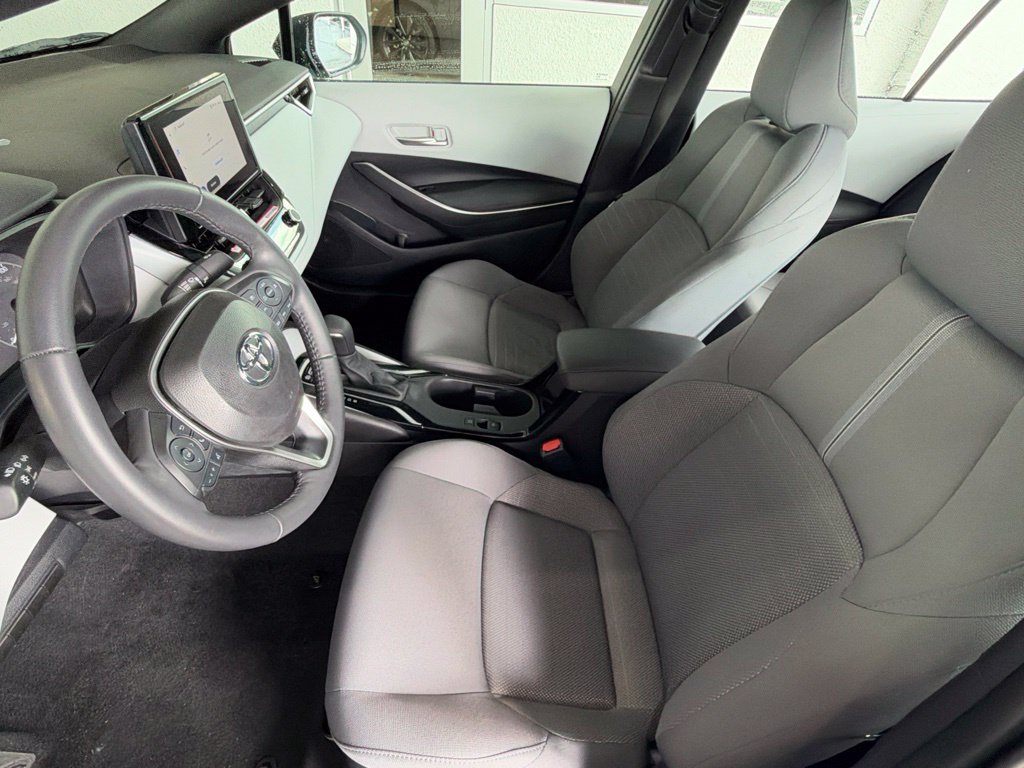 Certified 2024 Toyota Corolla SE FWD image 20