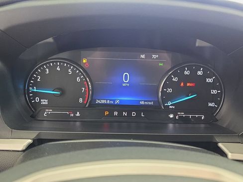 Used 2023 Ford Explorer XLT AWD/4WD image 20