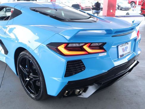 Used 2021 Chevrolet Corvette Stingray Coupe w/ 1LT RWD image 9
