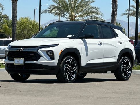 New 2026 Chevrolet TrailBlazer RS w/ Convenience Package AWD/4WD image 8