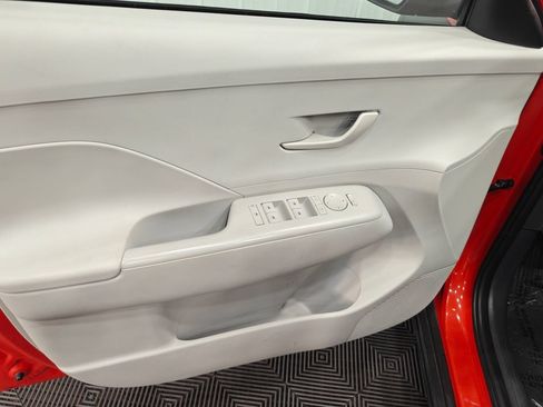 Used 2025 Hyundai Kona SEL AWD/4WD image 45