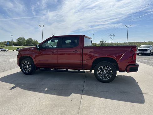 Used 2024 Chevrolet Silverado 1500 RST w/ Z71 Off-Road Package AWD/4WD image 6