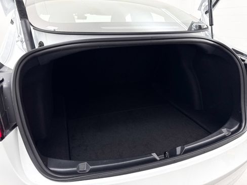 Used 2023 Tesla Model 3 Standard Range RWD image 34