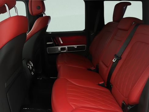 Certified 2022 Mercedes-Benz G 63 AMG 4MATIC image 31