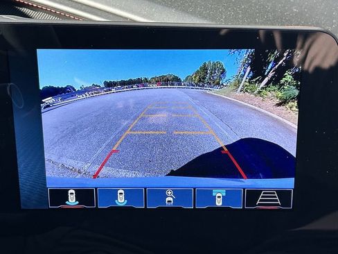 Used 2024 Chevrolet Corvette Stingray w/ Stealth Interior Trim Package image 60