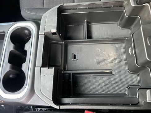 Used 2022 Chevrolet Silverado 1500 LT Trail Boss image 23