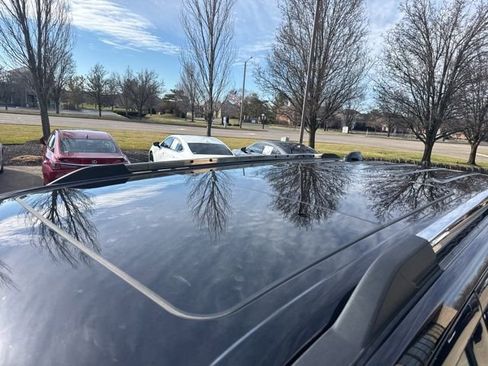 Certified 2025 Ford Expedition Platinum AWD/4WD image 10