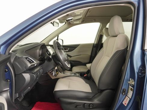 Used 2019 Subaru Forester Premium w/ All-Weather Package image 19