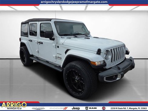 Used 2023 Jeep Wrangler Sahara w/ Cold Weather Group image 1