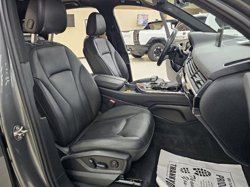 Used 2018 Audi Q7 3.0T Premium Plus w/ Premium Plus Package image 23