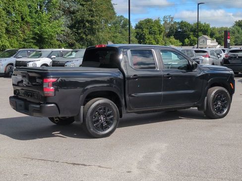 Used 2023 Nissan Frontier SV w/ Midnight Edition Package AWD/4WD image 5