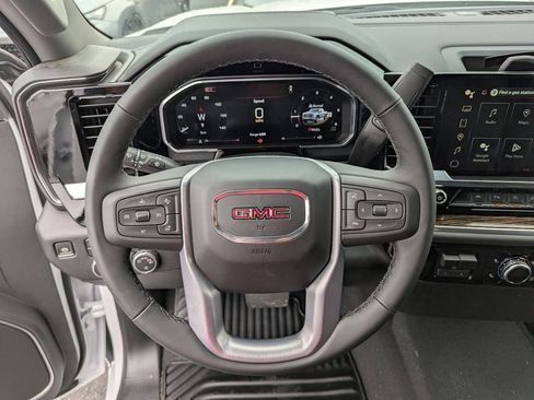 New 2026 GMC Sierra 1500 SLE w/ X31 Off-Road Package image 17