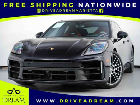 Used 2024 Porsche Panamera image 1