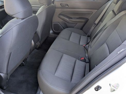 Certified 2025 Nissan Altima 2.5 S FWD image 17