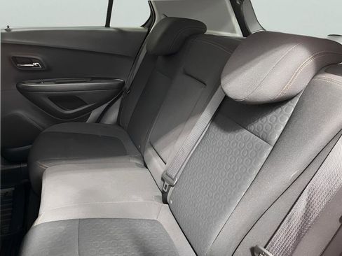 Used 2021 Chevrolet Trax LS w/ Tint and Cruise Package image 13